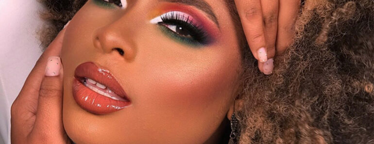 Maquiagem colorida para o Carnaval: aposte na Paleta de Sombras 30 Cores Alta Pigmentação da Catharine Hill e crie looks vibrantes! 