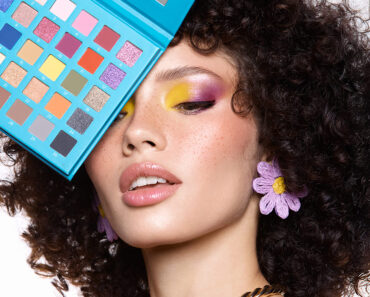 A Icônica Paleta 30 Cores Catharine Hill Está de Volta: Prepare-se para Makes Incríveis! 