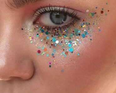 Inspirações de maquiagem para o Carnaval 2026: ideias criativas para brilhar na folia