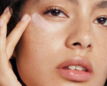 Como aplicar corretivo: técnicas para não craquelar e fazer a maquiagem durar mais