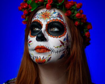 Maquiagem de caveira: 5 ideias simples, femininas, mexicanas e glam para o Halloween
